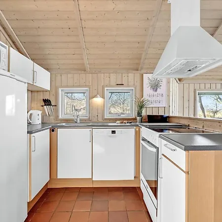 Nice In With House Sea View Дом отдыха
